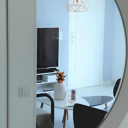 Center, 2 Bedrooms * Antibes